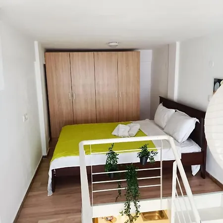 Salonica Downtown Ground Apartment Thessaloniki